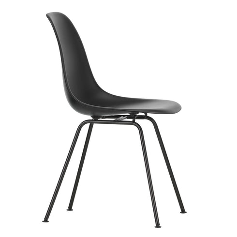 Cadeira Eames em Plástico DSX / Base Preta
